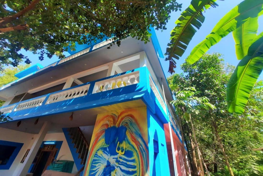 Unearth Hostel Auroville Exterior foto